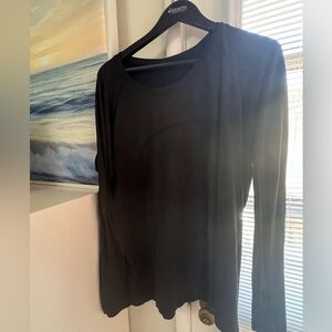 Swiftly tech long sleeve full length size 20